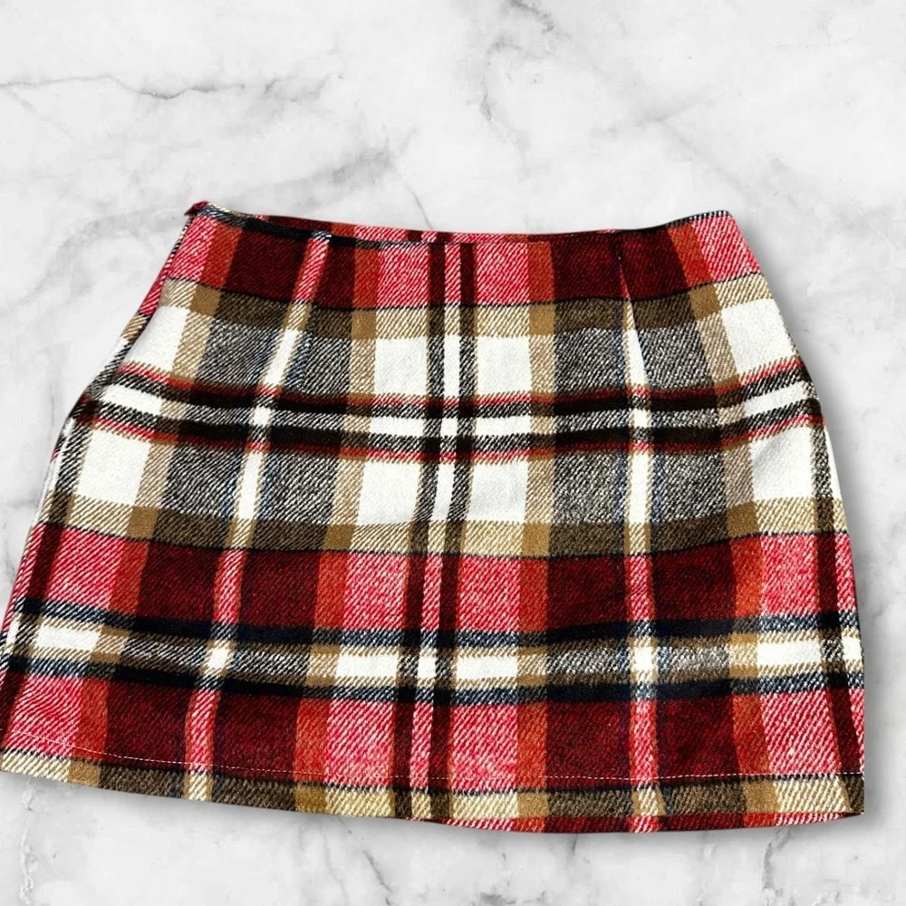 Tan Red Black Plaid Mini Skirt Medium